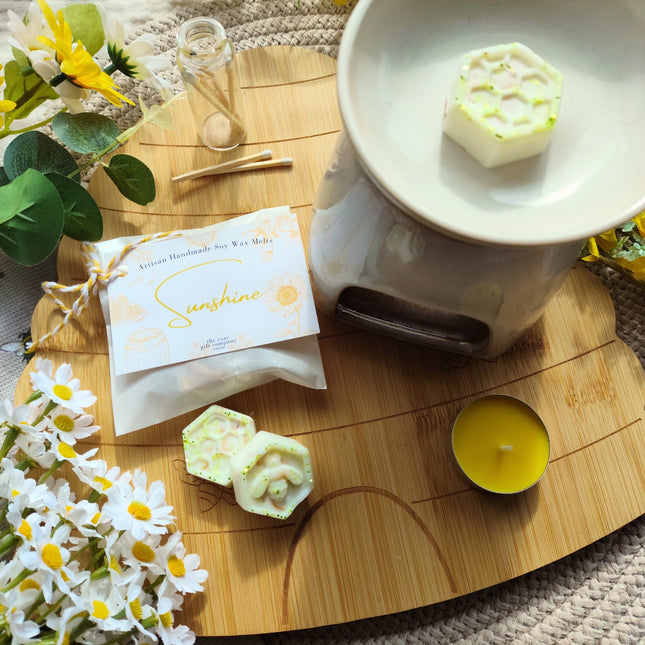 Happy Bee "Small" Pamper Hamper Gift Box