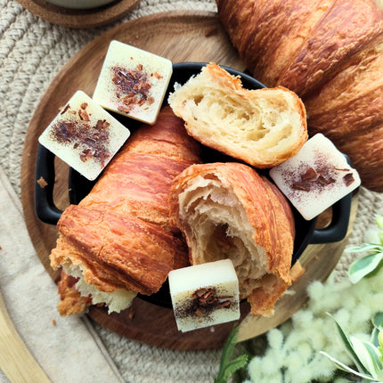 Warm Croissant Wax Melts Gift Set