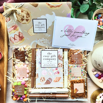 Deluxe - Luxury Hot Chocolate Hamper Gift Set | Cosy Gift Co