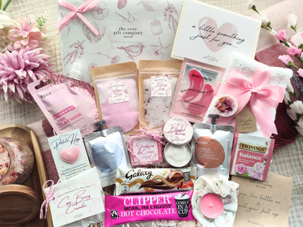 Pretty In Pink "Large" Pamper Hamper Gift Box