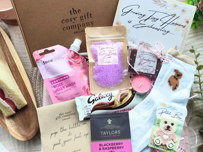 Pink Baby Girl - Deluxe New Mum Pamper Hamper Gift Box | Cosy Gift Co
