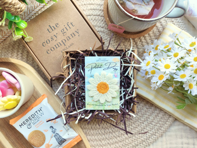 Daisy Pocket Hug Keepsake